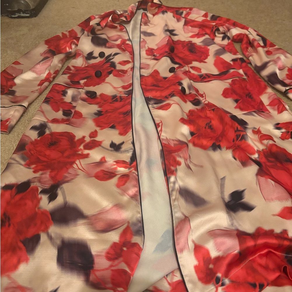 Victoria’s Secret Floral Red and Black Long Robe!!!